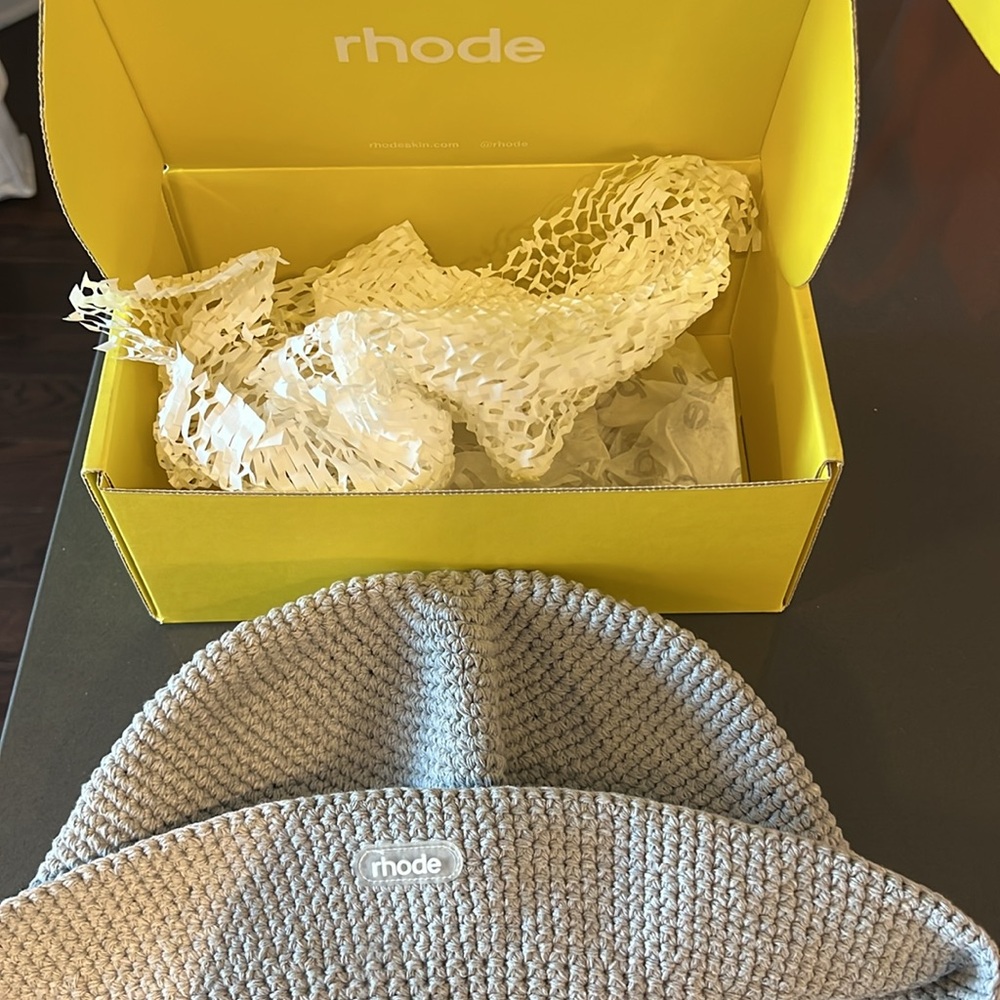 RHODE Summer Club Crochet Bucket Hat - Picture 8 of 10